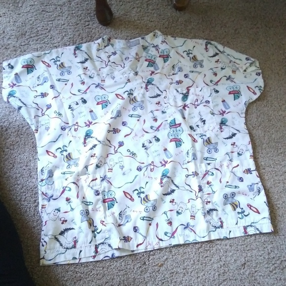 Scrub Top - Picture 1 of 1